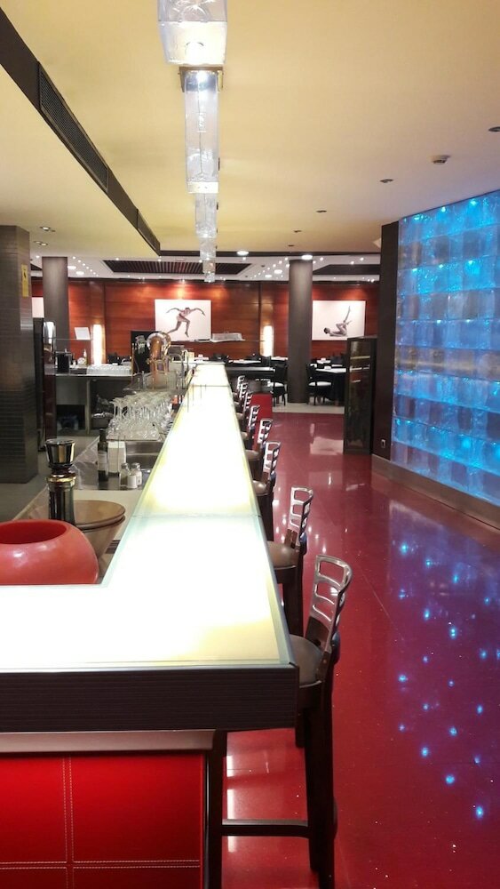 Фото Hotel Benetússer