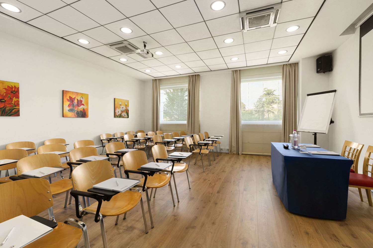 Фото Mitico Hotel