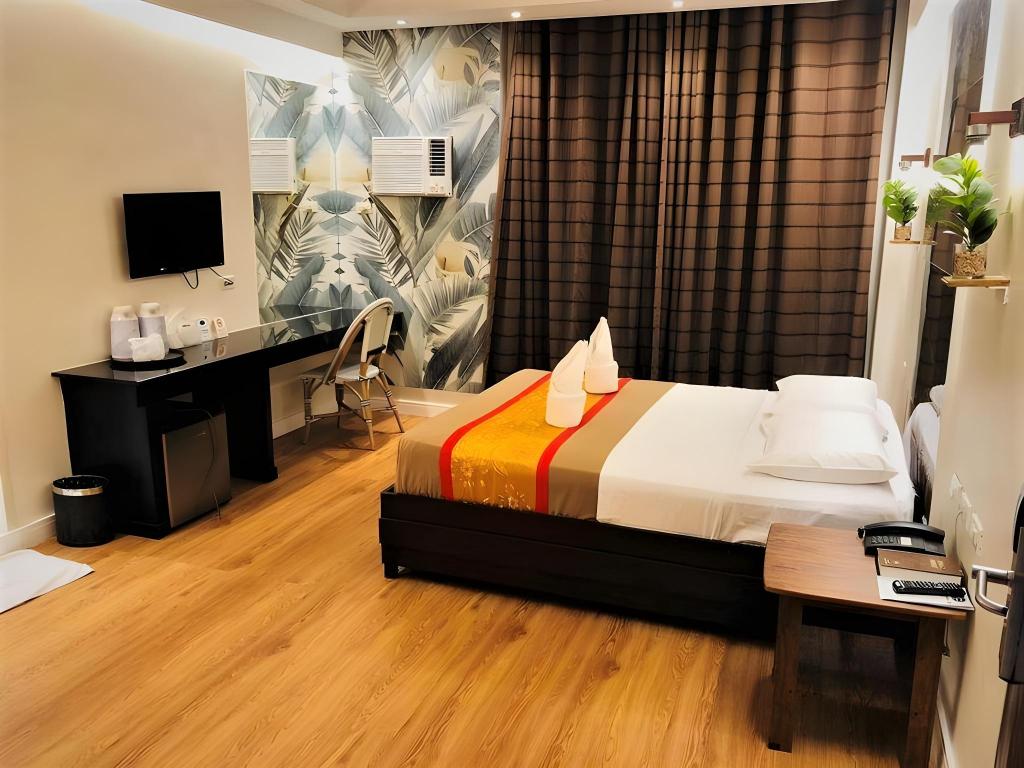 Фото отеля 2