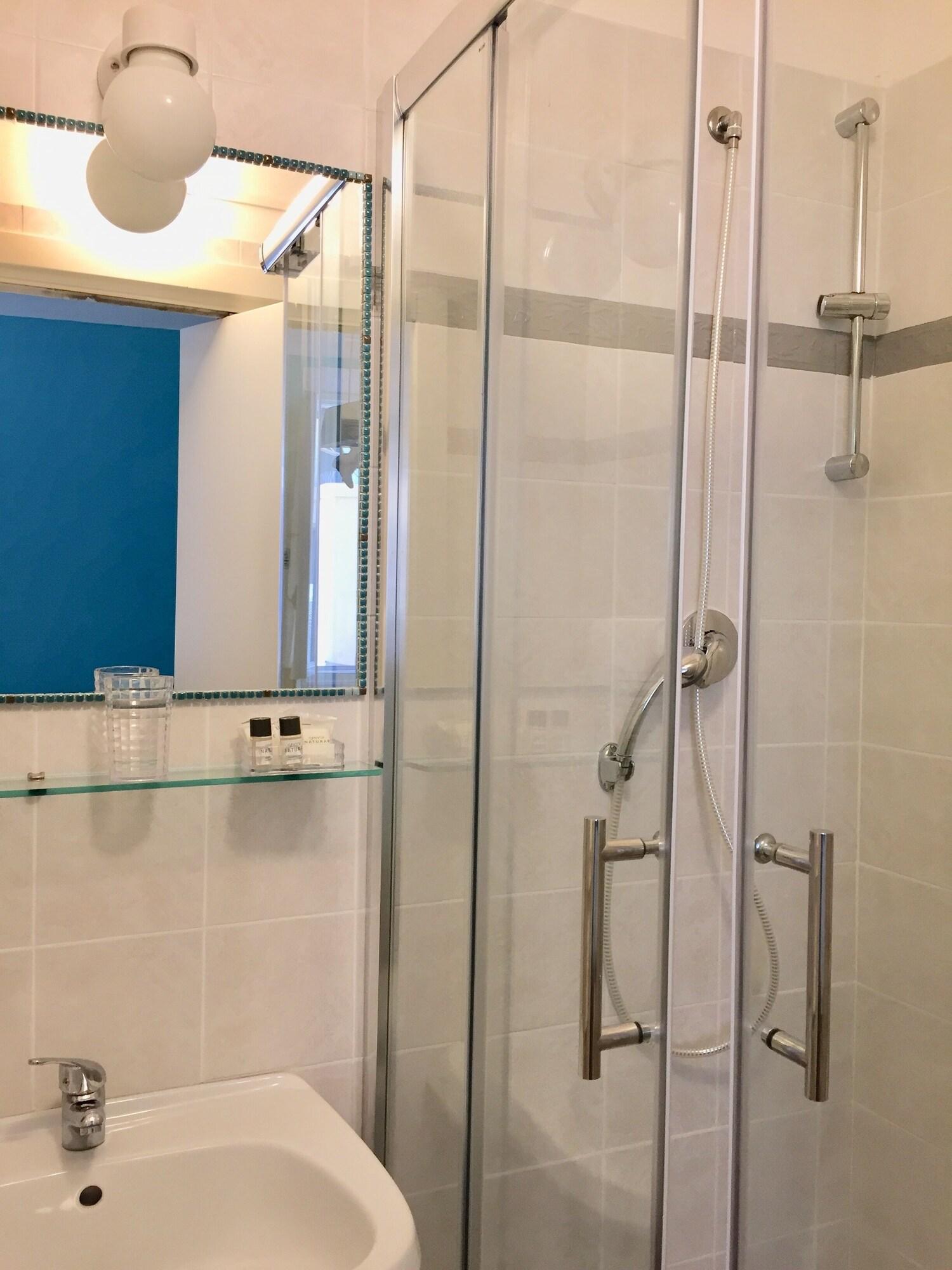 Фото Hotel Nella