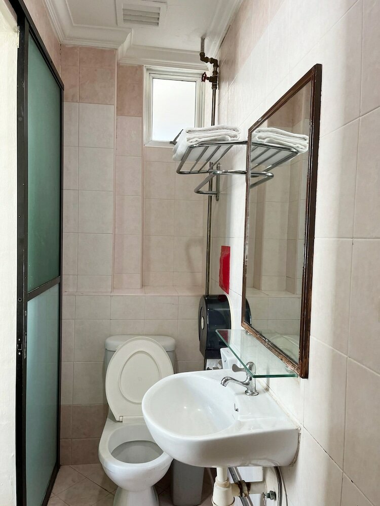 Фото Amrise Hotel