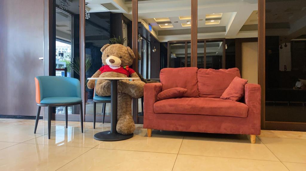 Фото Regal International Hotel