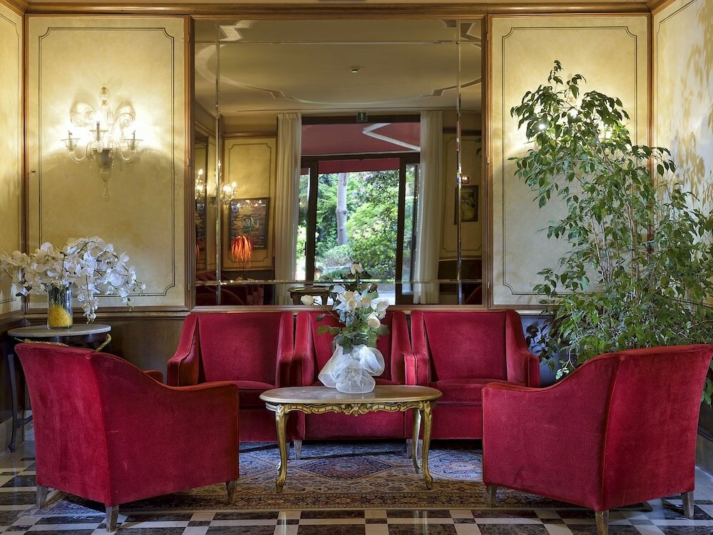 Фото Hotel Amadeus