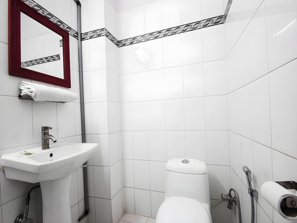 Фото Oyo 14710 Hotel Pallvi Palace