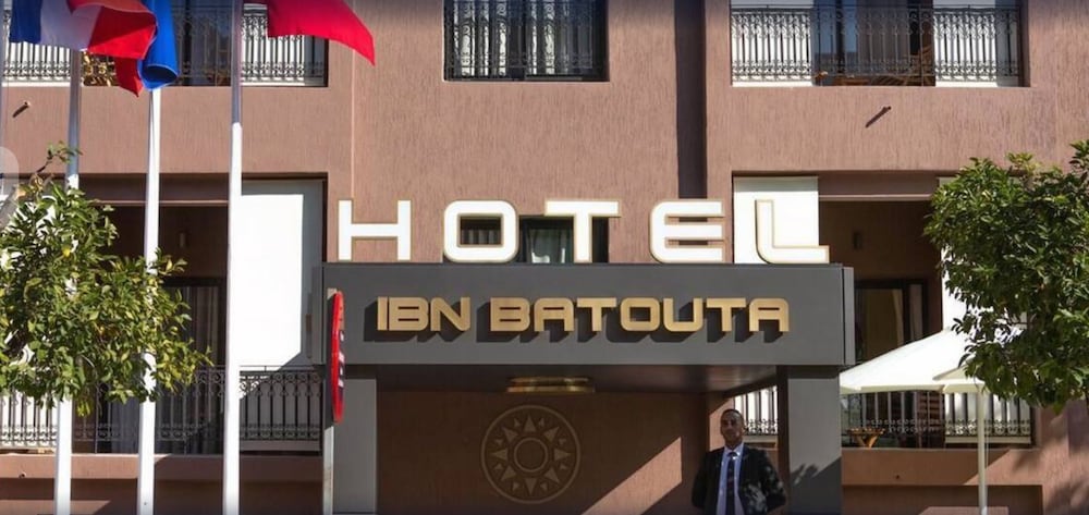 Фото отеля 2