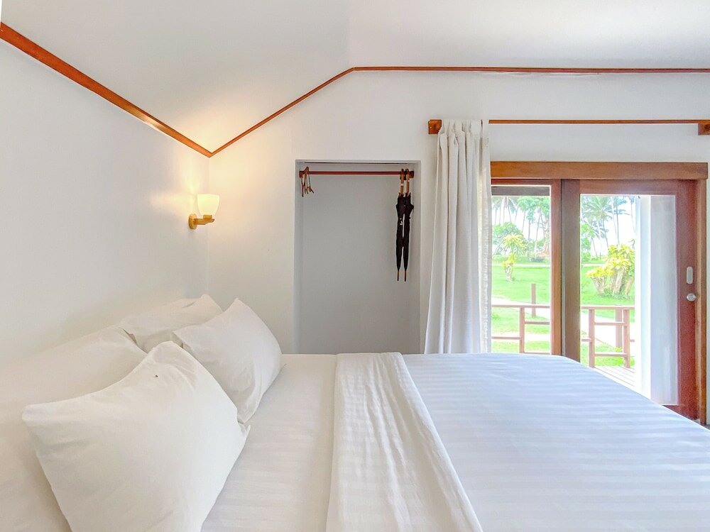 Фото Chumphon Cabana Resort