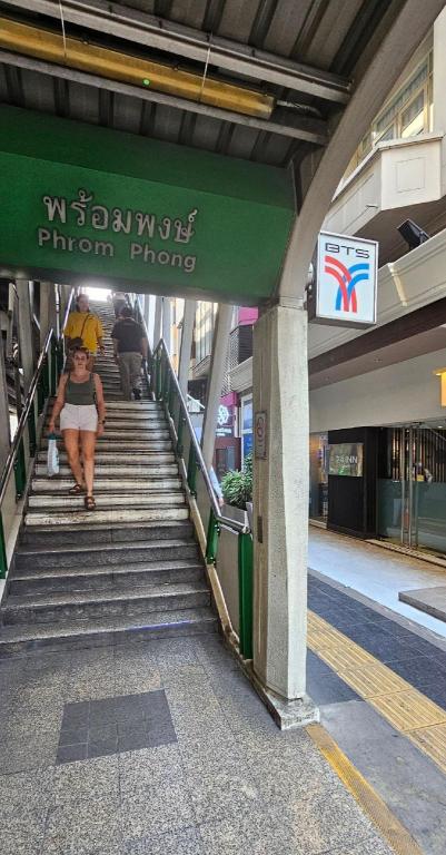 Фото 24 Inn Hotel