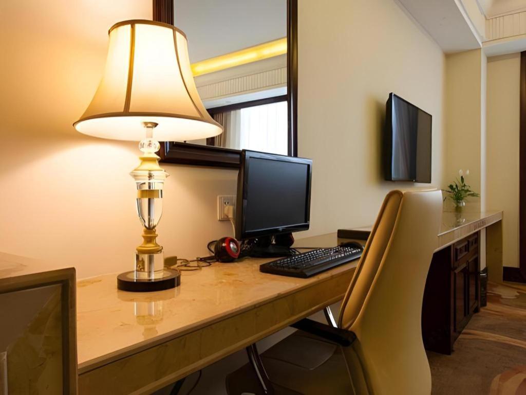 Фото Sun City Hotel Haikou