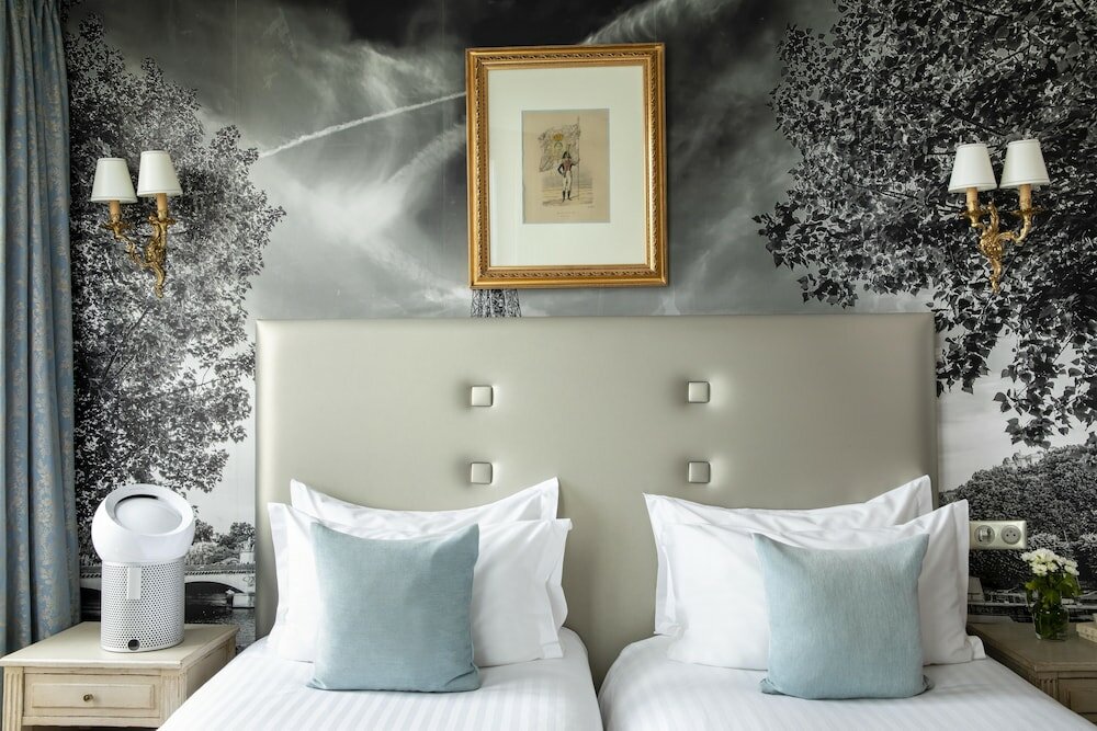 Фото Hotel Plaza Elysées