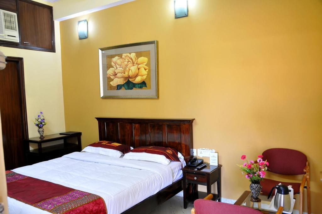 Фото Hotel Silver Plaza