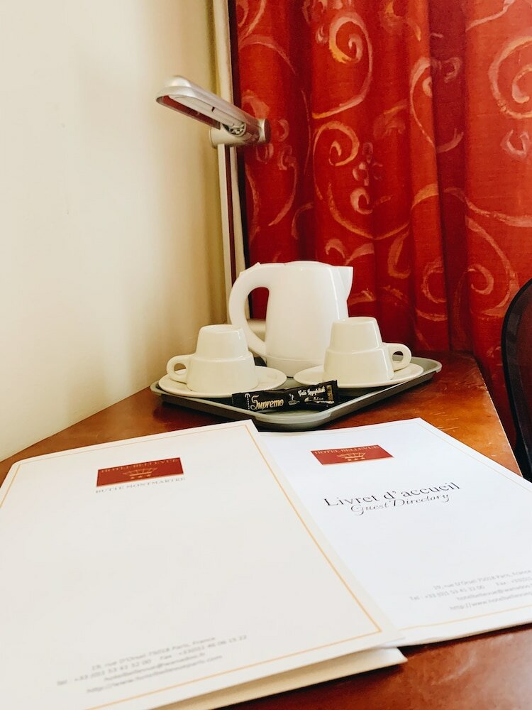 Фото Hotel Bellevue Paris Montmartre