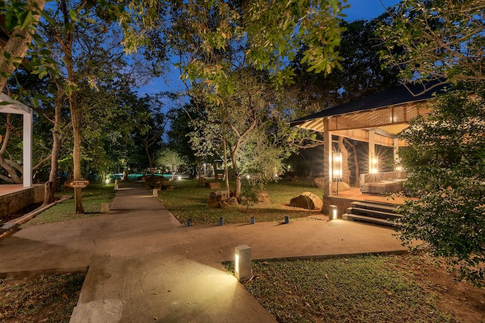 Фото Elephant Reach Yala