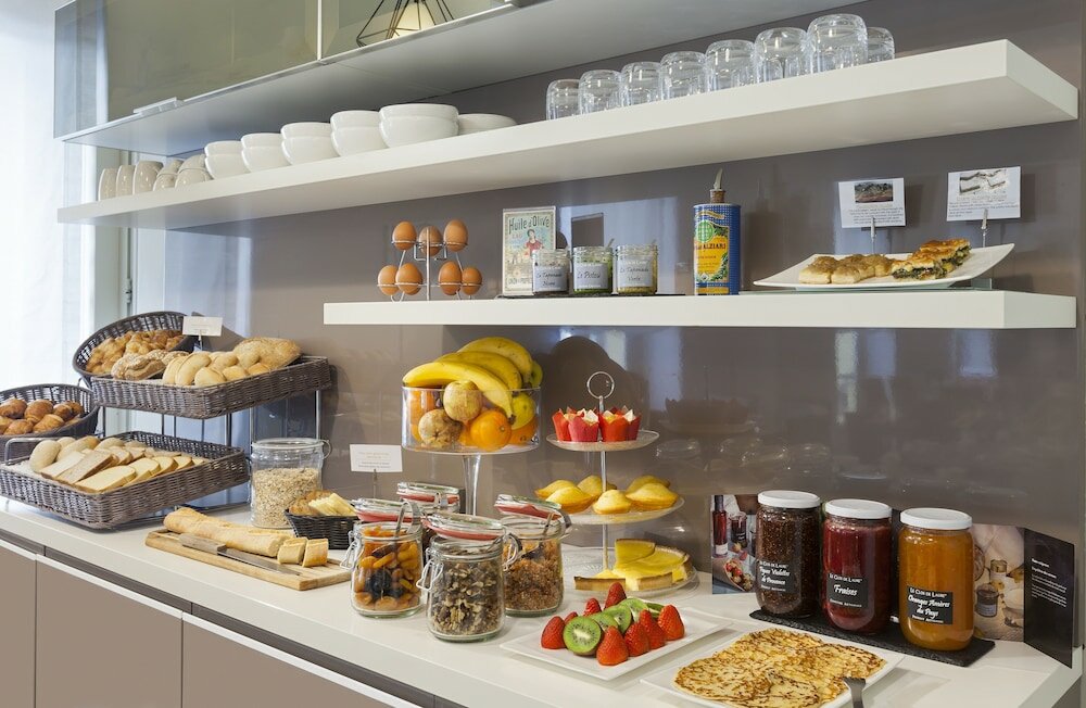 Фото Le Soleia by Inwood Hotels