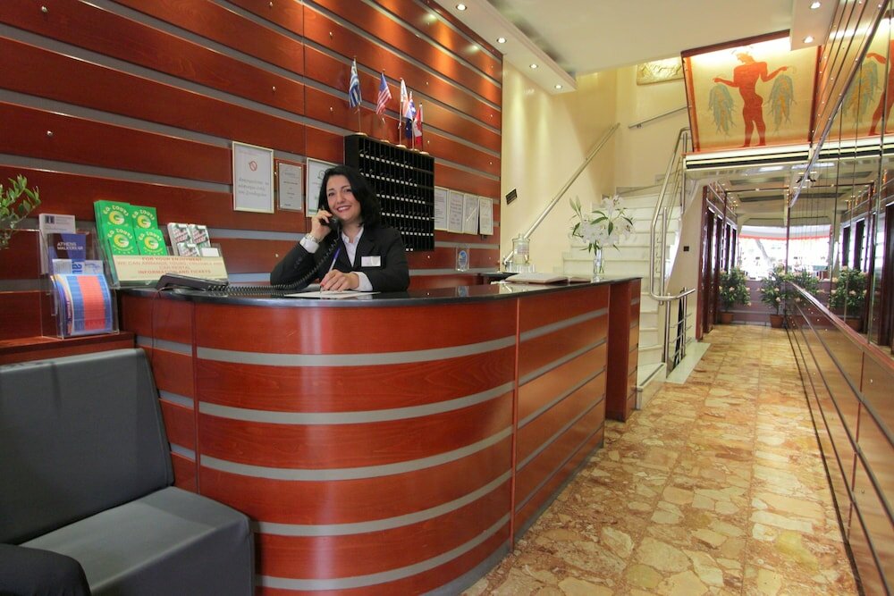 Фото отеля 2