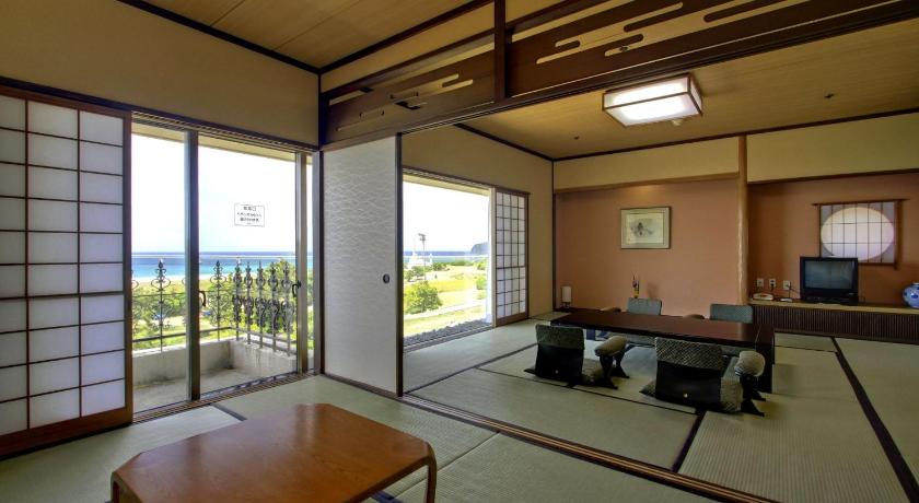 Фото Hotel Nishinagato Resort