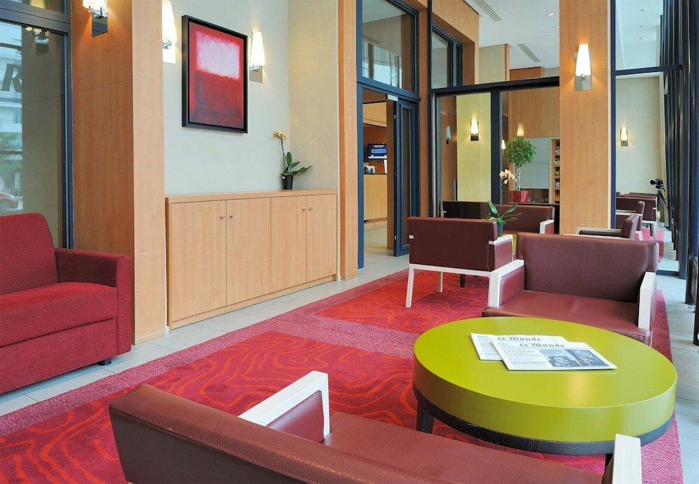 Фото Residhome Appart Hotel Monceau