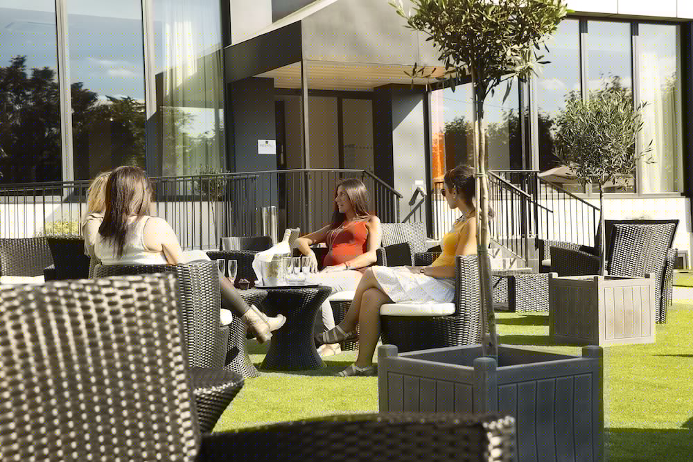 Фото Executive Hotel Paris Gennevilliers