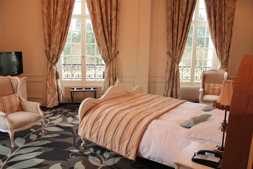 Hotel Wyndham Halcyon Resort La Souterraine, Creuse, photo