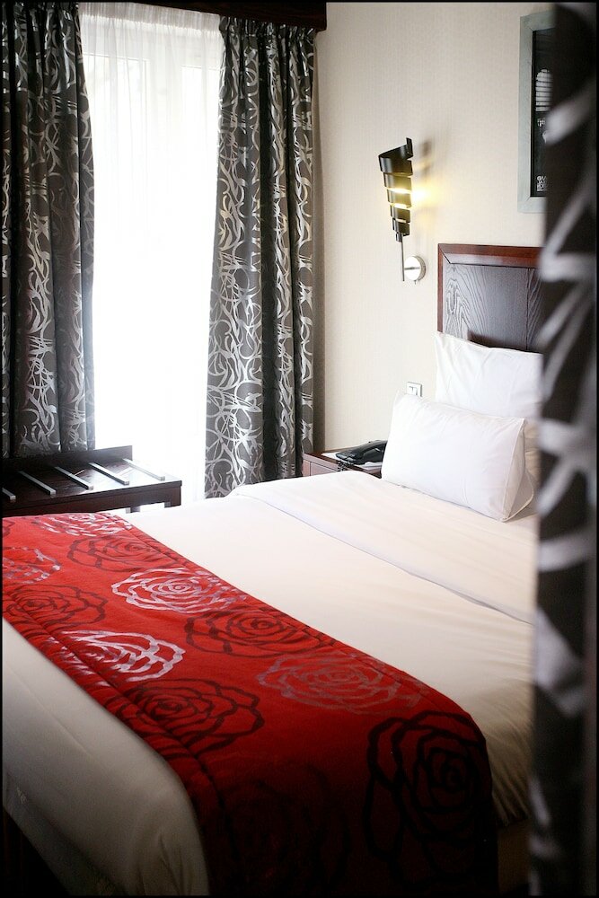 Фото Grand Hotel Francais