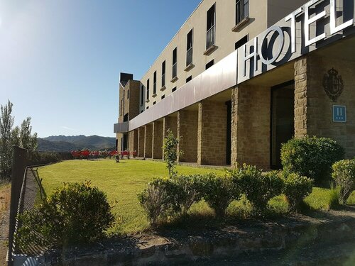 Внешний вид отеля Triskel в Сосе дели Рее Католику, фото 1