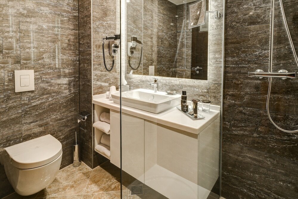 Фото Malak Regency Hotel