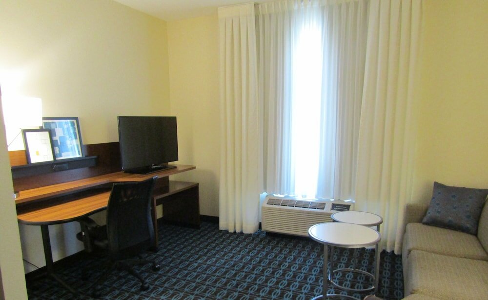 Фото Fairfield Inn & Suites by Marriott Sidney