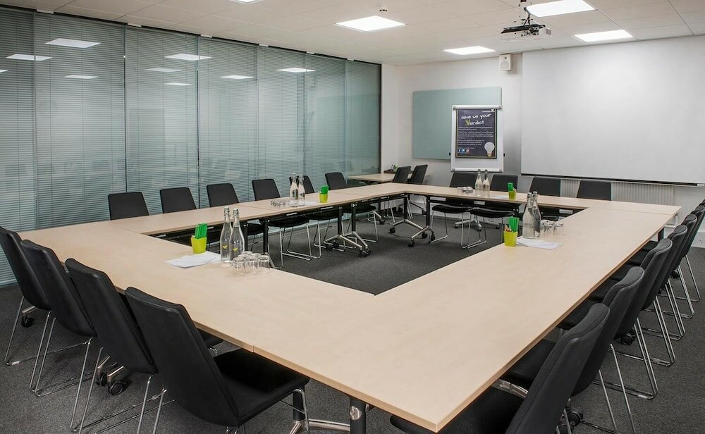 Фото Conference Aston Hotel