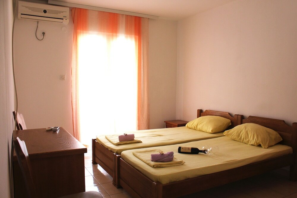 Фото Sun Hostel Budva