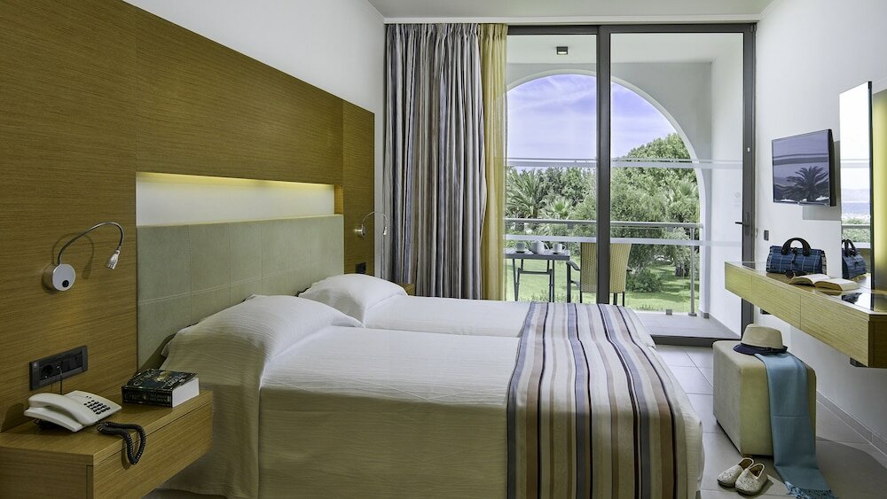 Фото Caravia Beach Hotel & Bungalows - All Inclusive