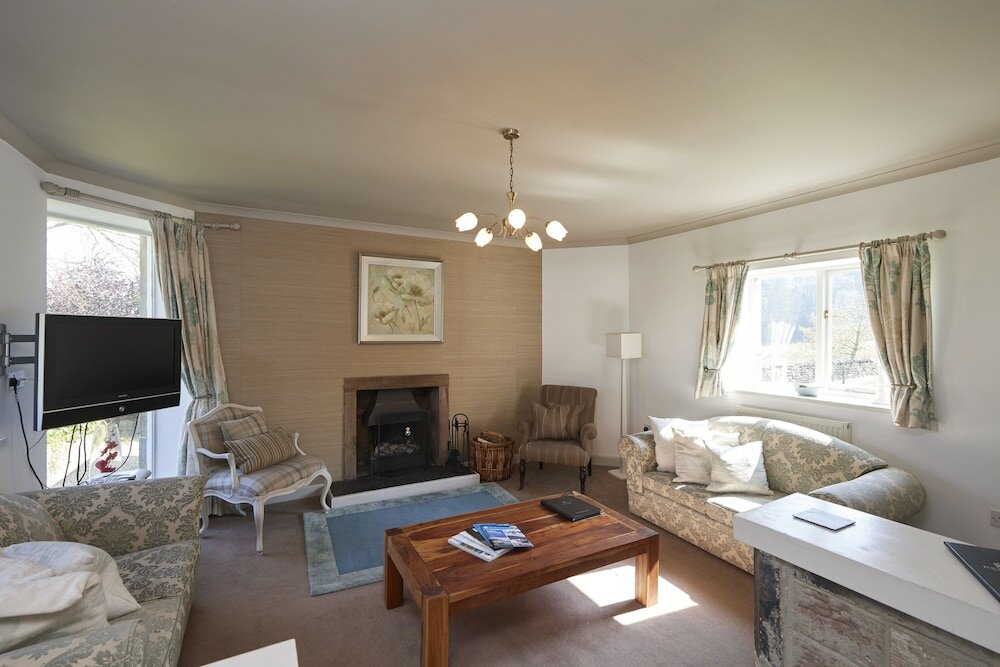 Фото Loch Ness Country House Hotel