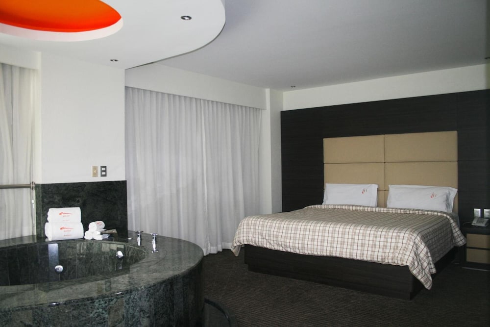 Фото Hotel Astor