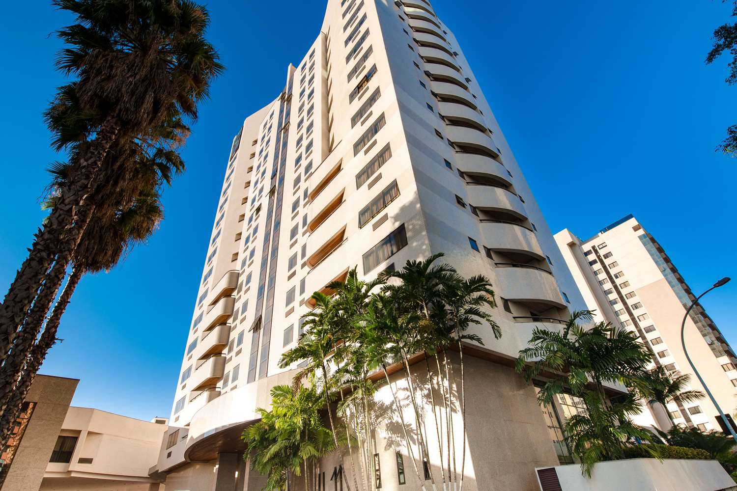 Фото Comfort Suites Brasilia