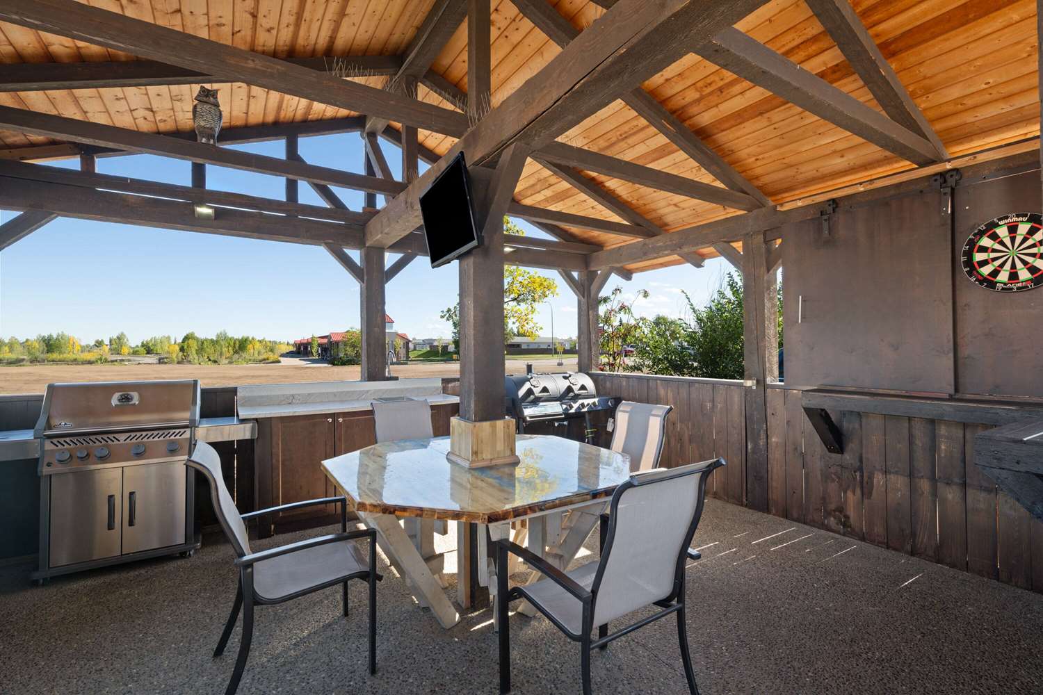 Фото Super 8 by Wyndham Fort McMurray