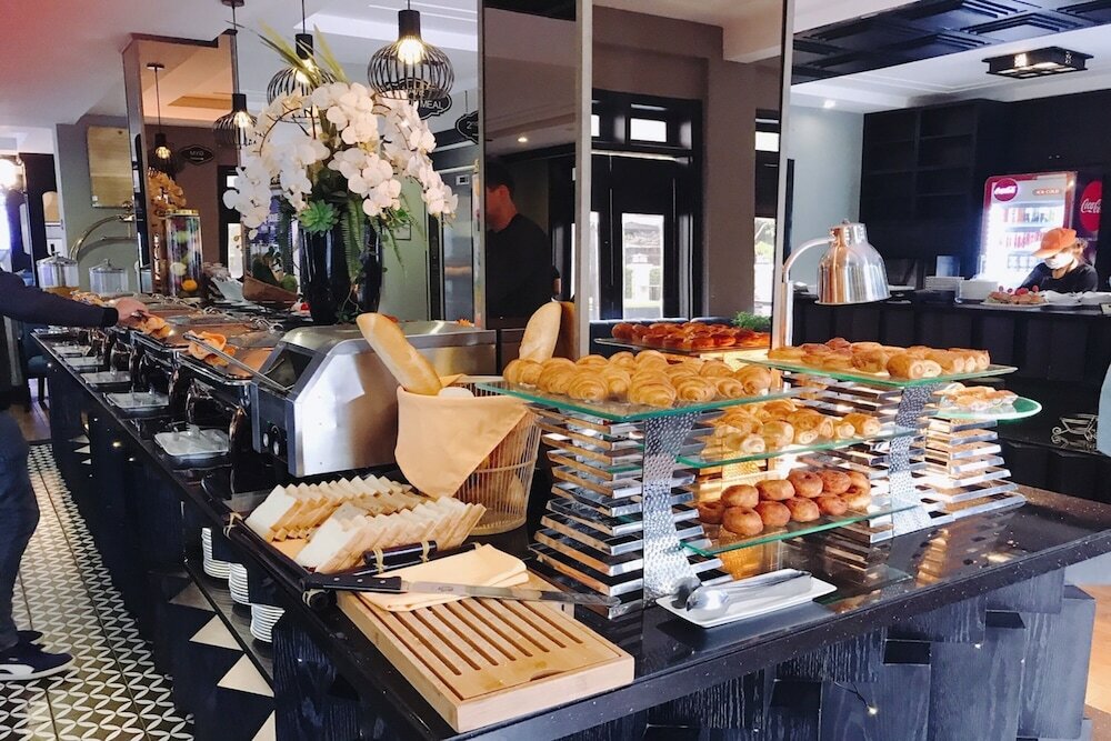 Фото Golden Holiday Hotel & SPA