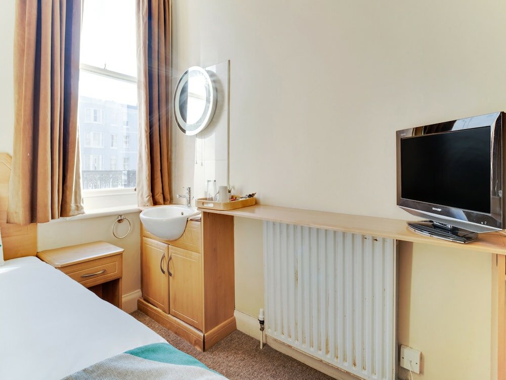 Фото Oyo Gulliver's