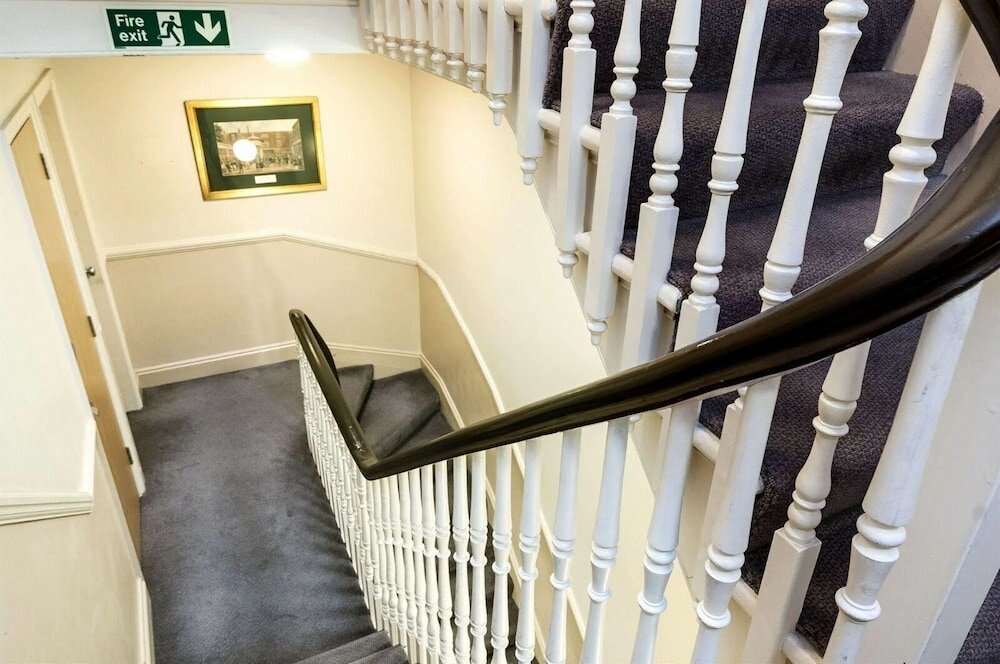 Фото Coronation Hotel