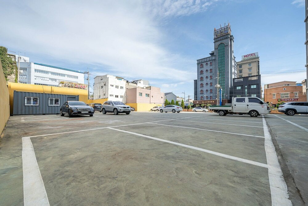 Фото F-one Hotel