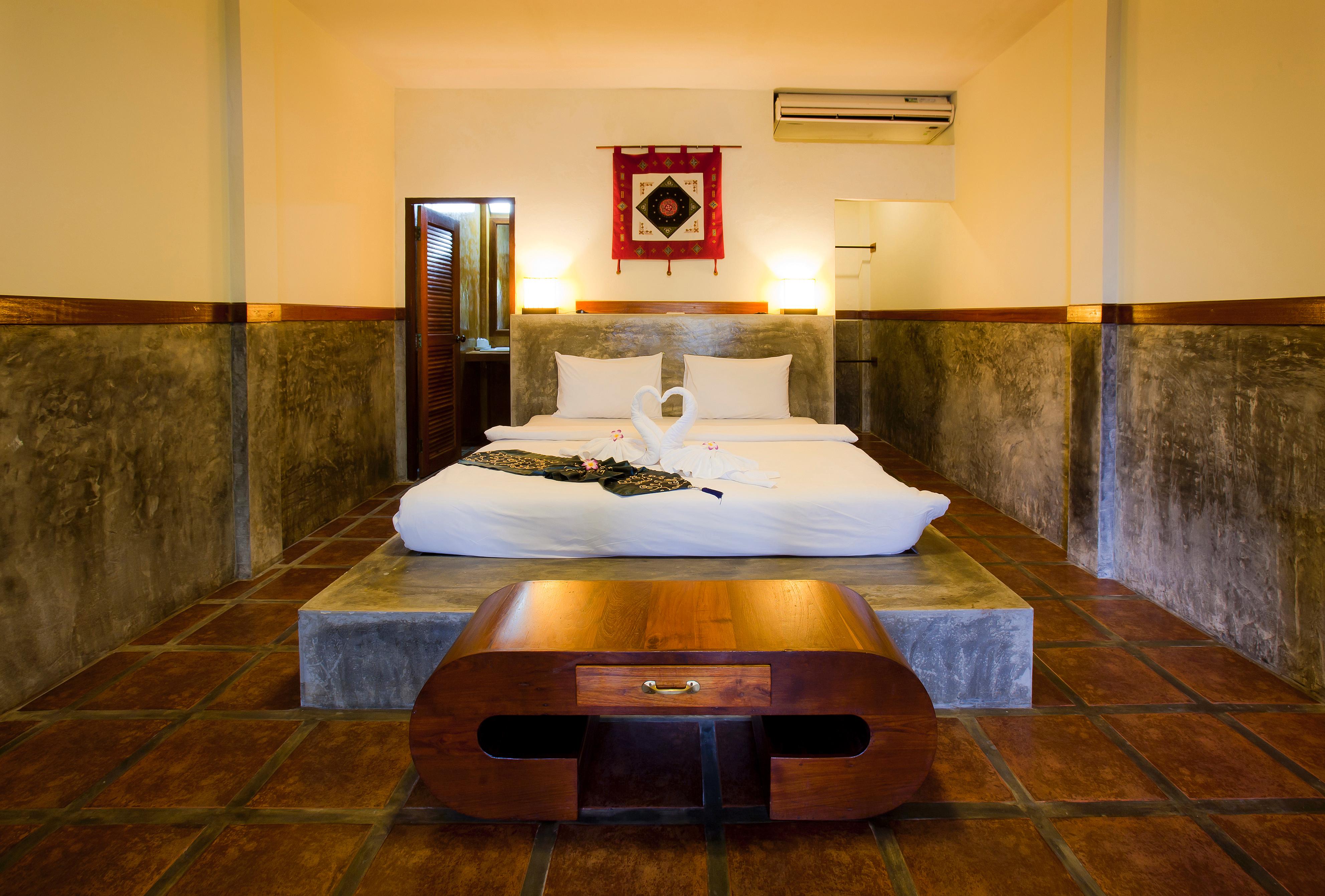 Фото Niranapa Boutique Resort