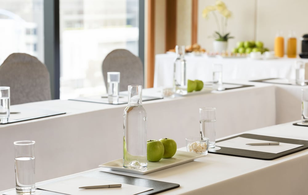 Фото Island Pacific Hotel