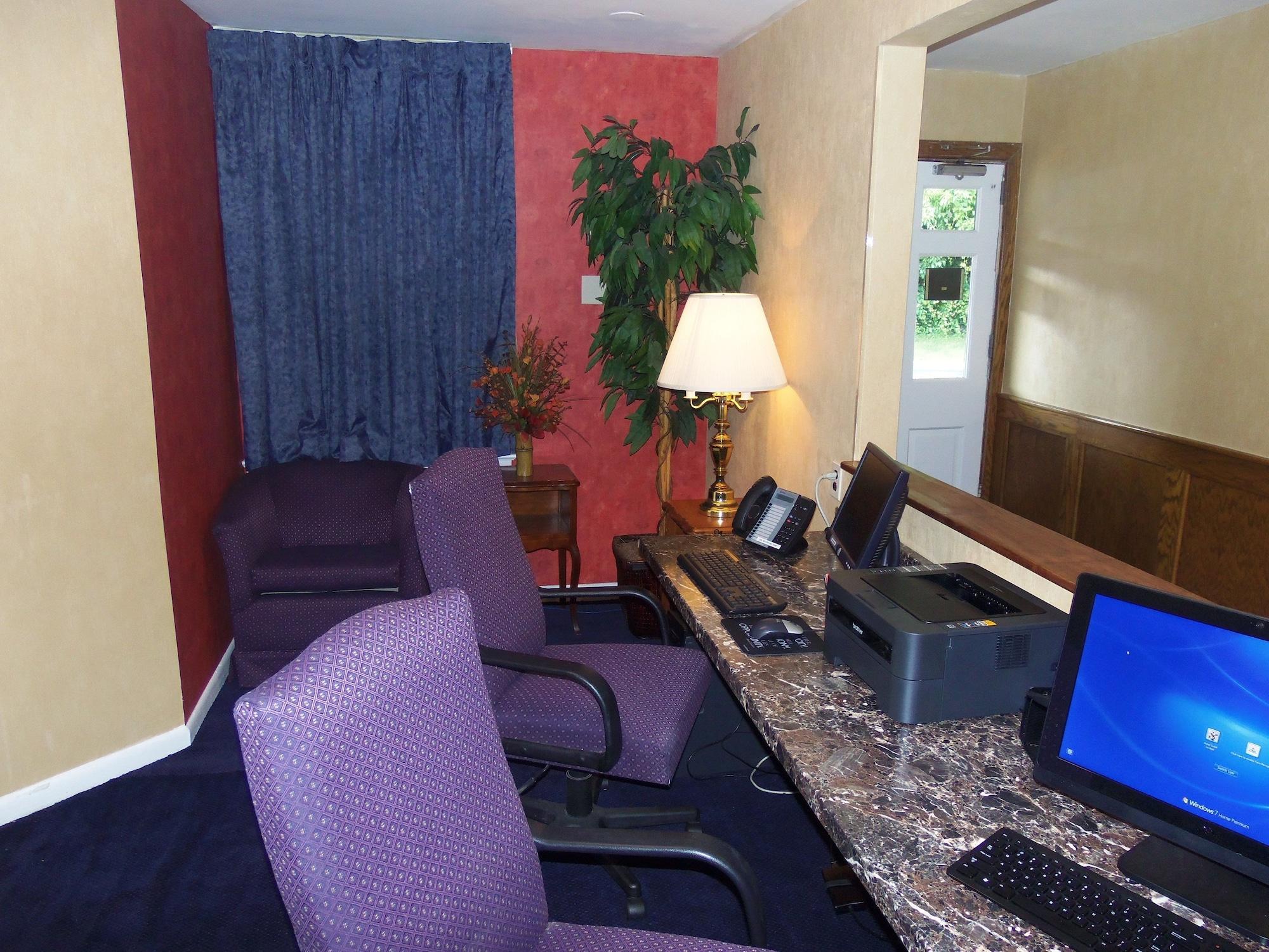 Фото Governor House Inn