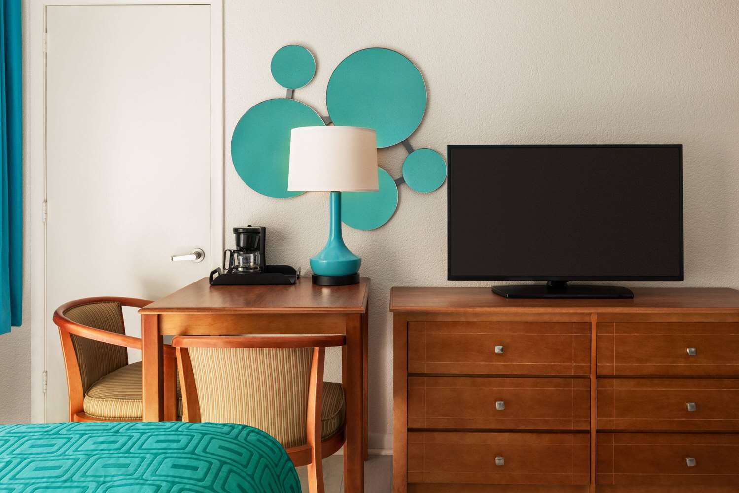 Фото Howard Johnson by Wyndham Ocean City Oceanfront