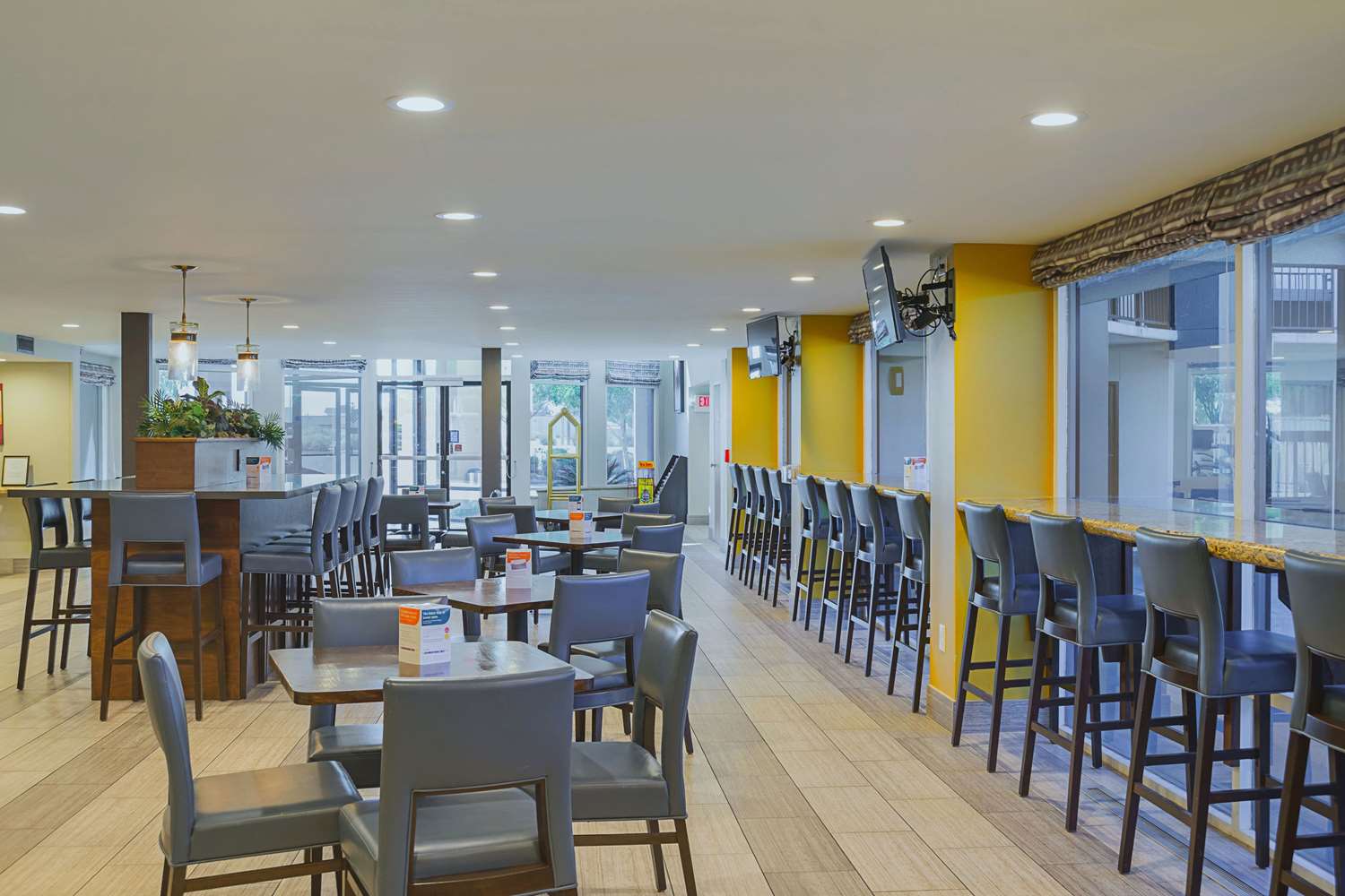 Фото Quality Inn Phoenix North I-17