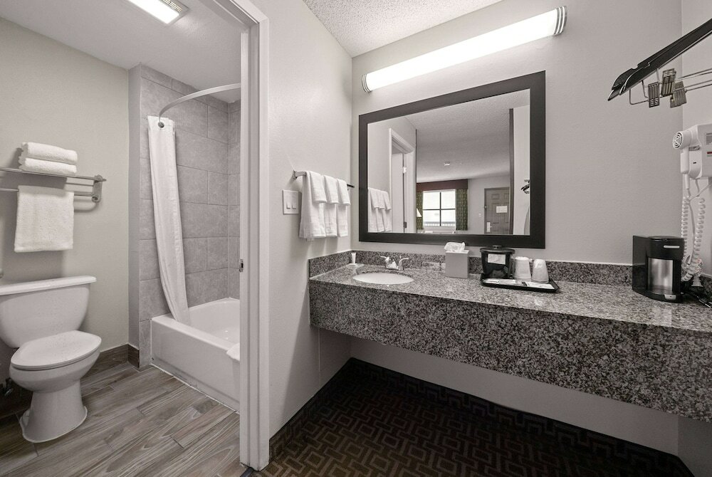 Фото Best Western- Round Rock