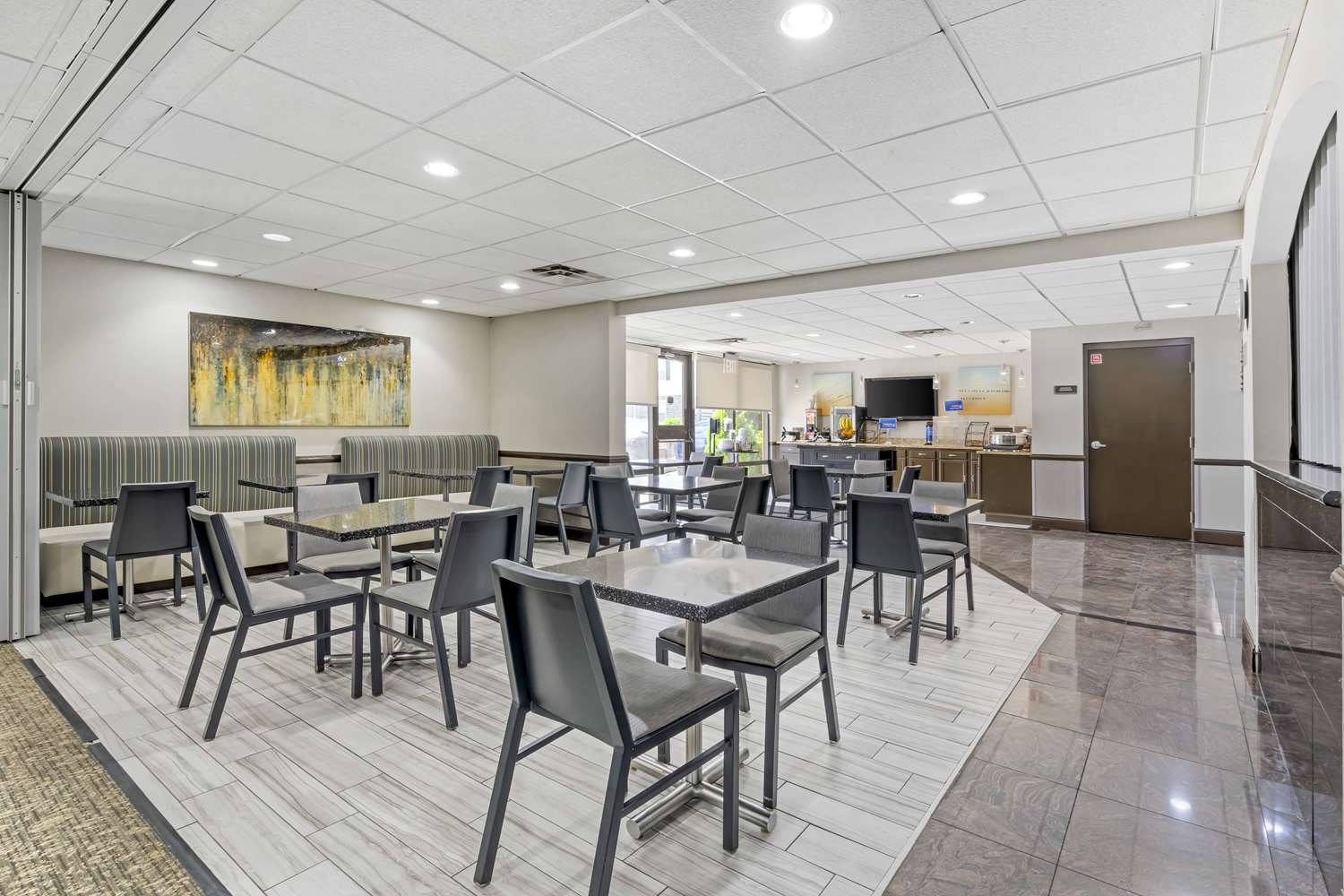 Фото Best Western Suites