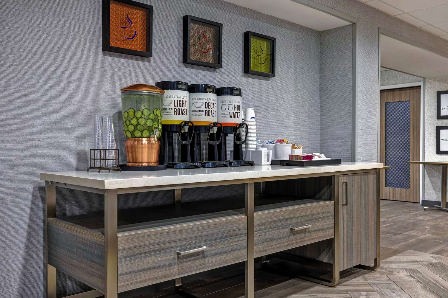 Фото Hampton Inn San Antonio-Downtown