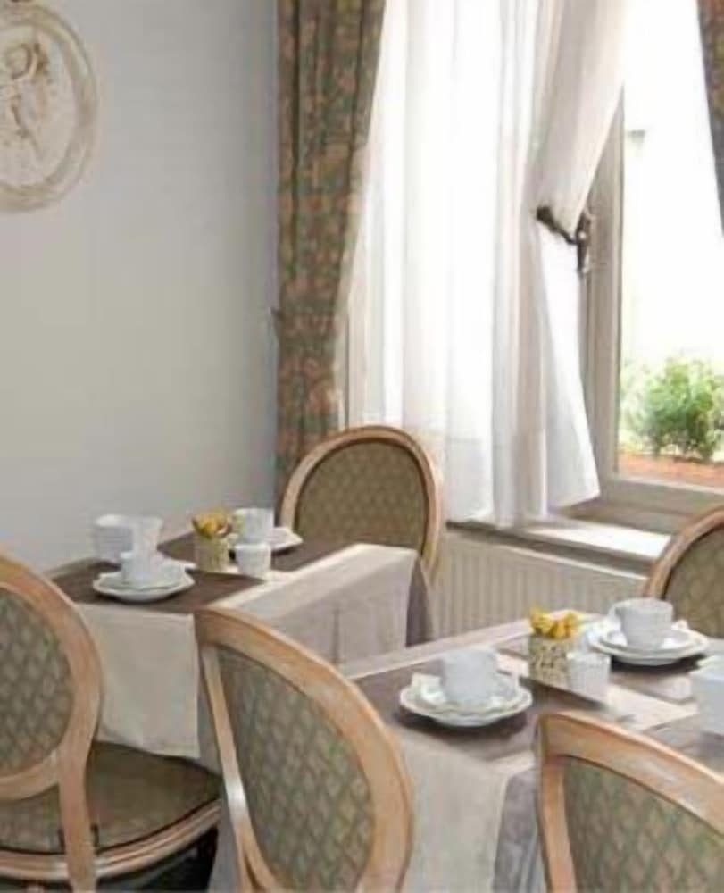 Фото Hotel Botaniek