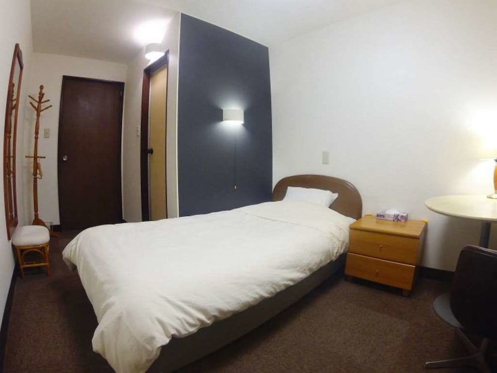 Фото Shirakawa Business Hotel