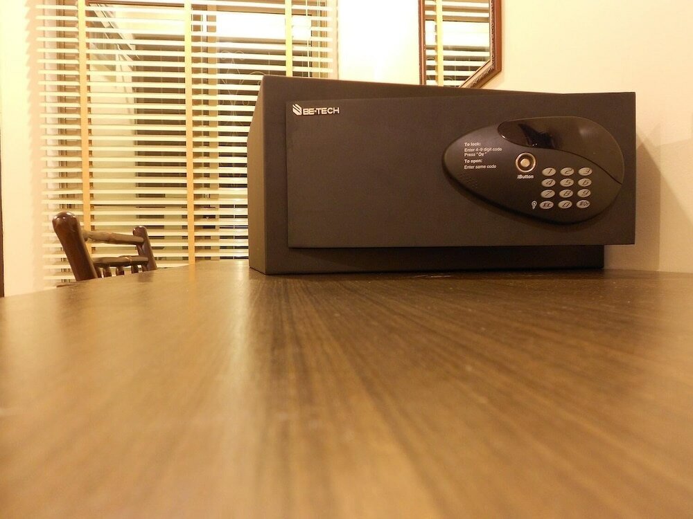 Фото Lodge 61 Bed & Breakfast Hotel