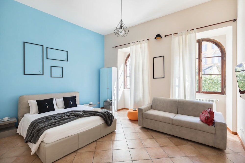 Фото A World Aparts - 40 Sforza