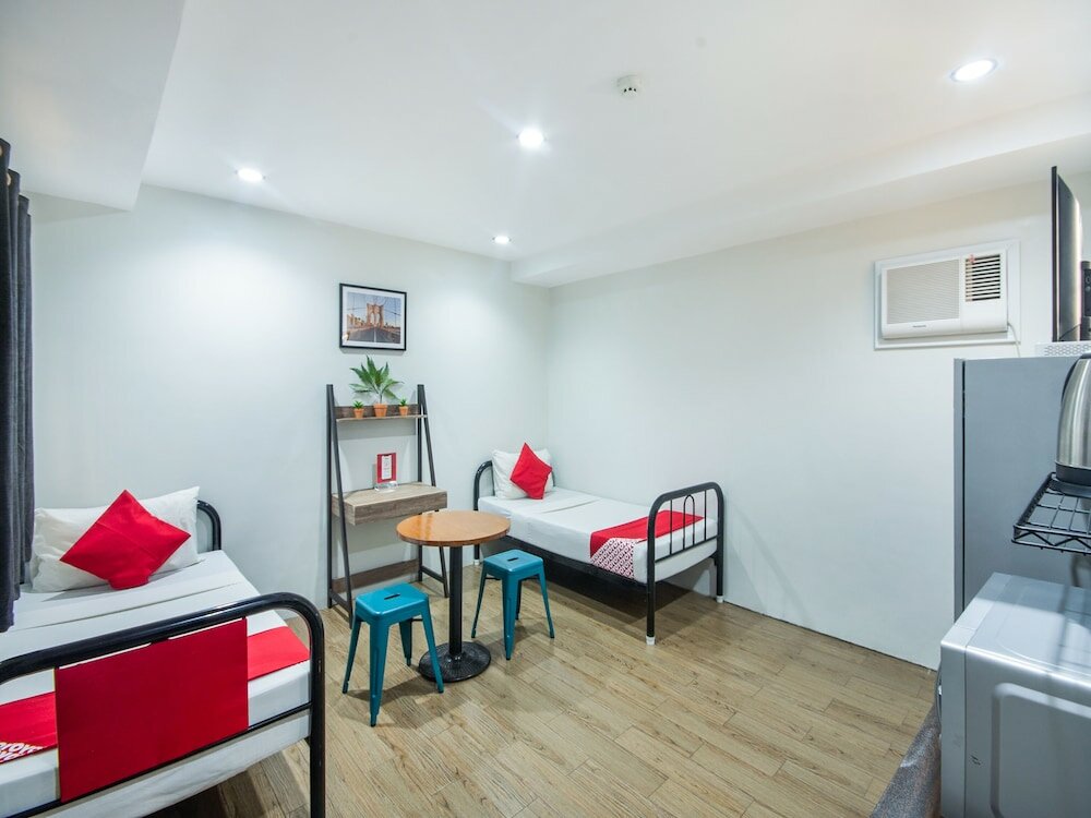 Фото Oyo 443 Maria Cristina Arcade Suites